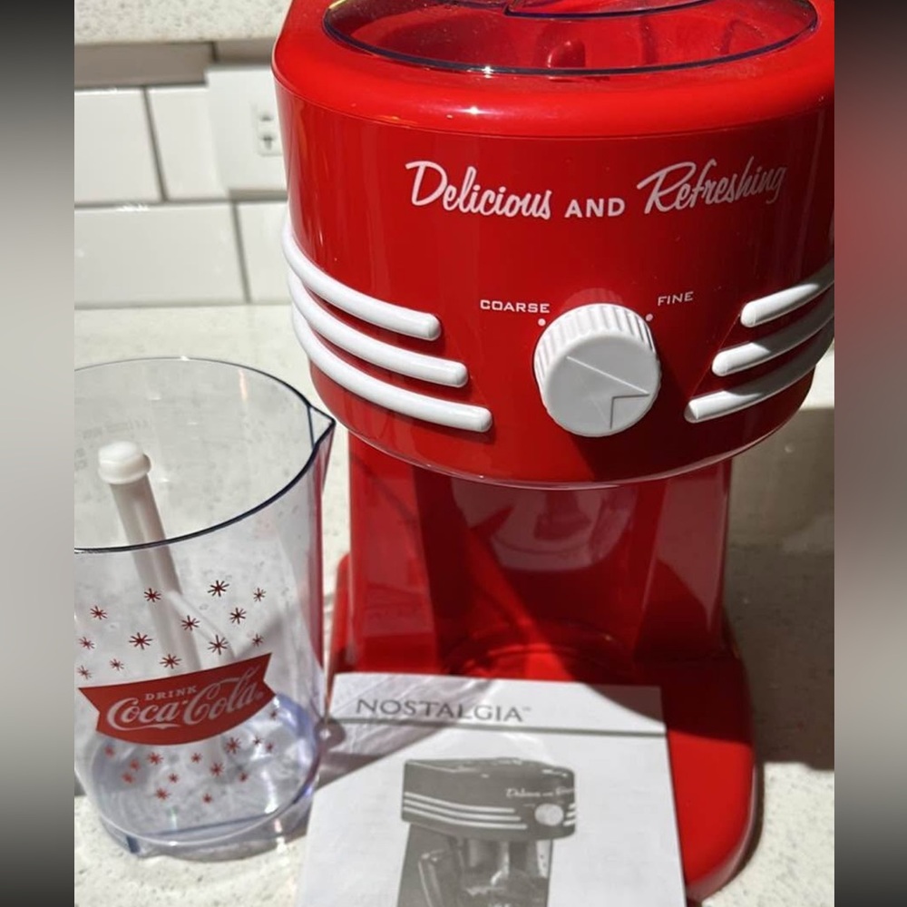 Nostalgia Coca-Cola Frozen Beverage Station